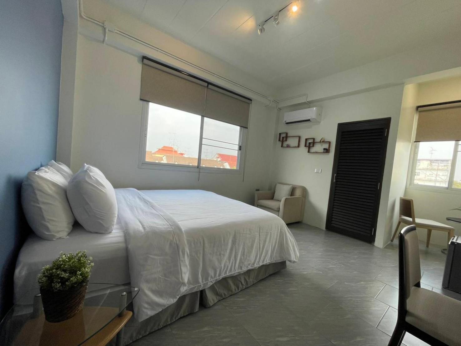 Self Check-In Apartment By Baiput Hometel พระนครศรีอยุธยา ภายนอก รูปภาพ
